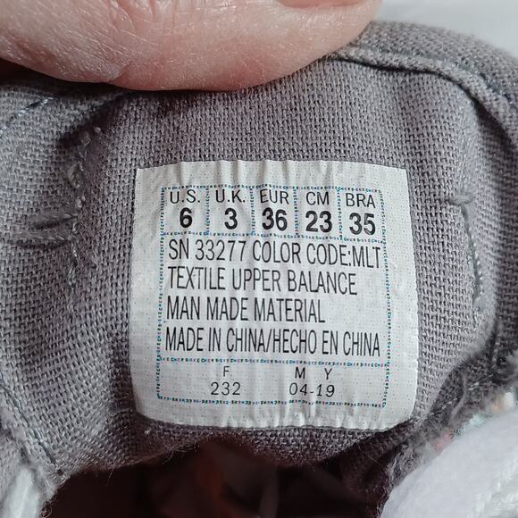 Bobs from Skechers MARLEY Woof Posse Women’s Size 6 Gray Multi Lace Up Sneaker - Picture 8 of 10